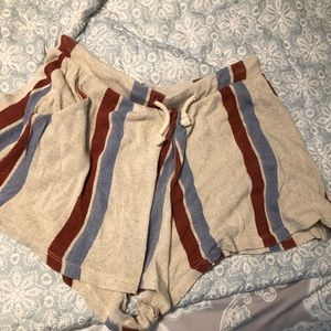Adorable comfy boho beach shorts size small